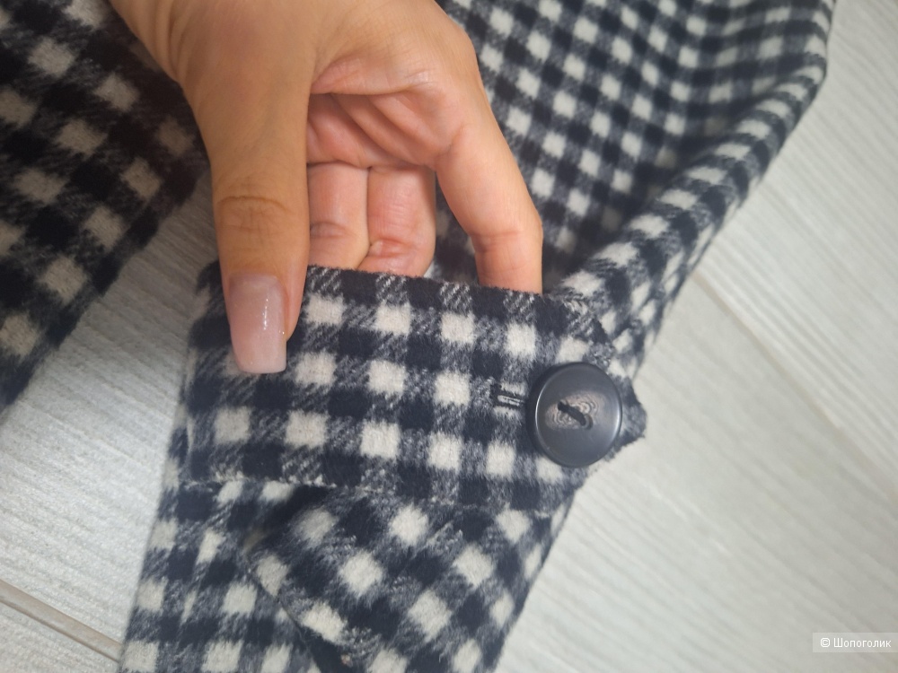 Полупальто zara 42-46 размер