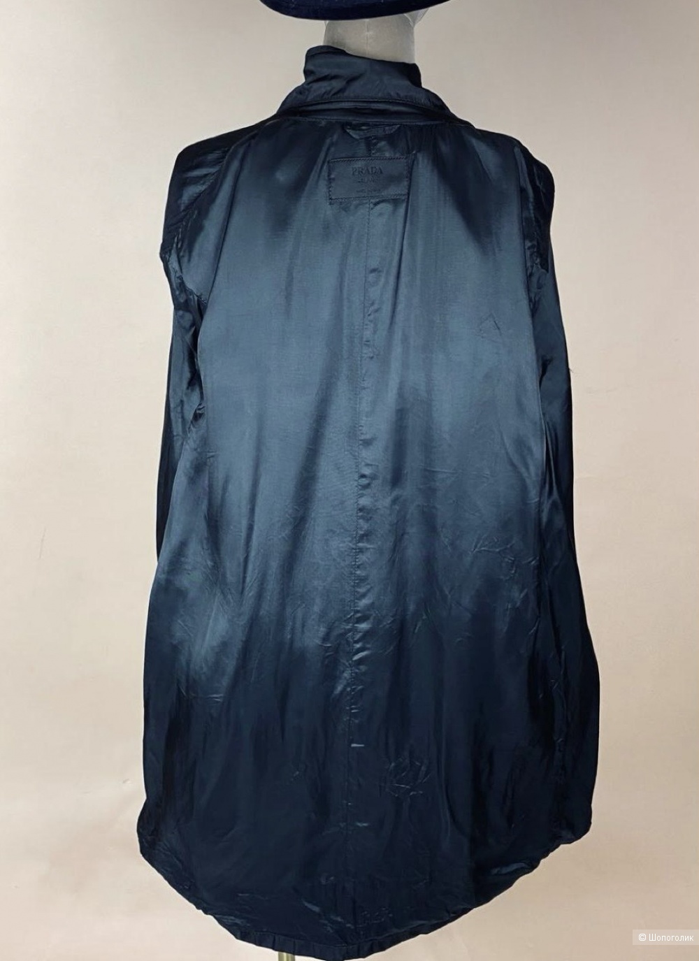 Плащ Prada размер - 48 L