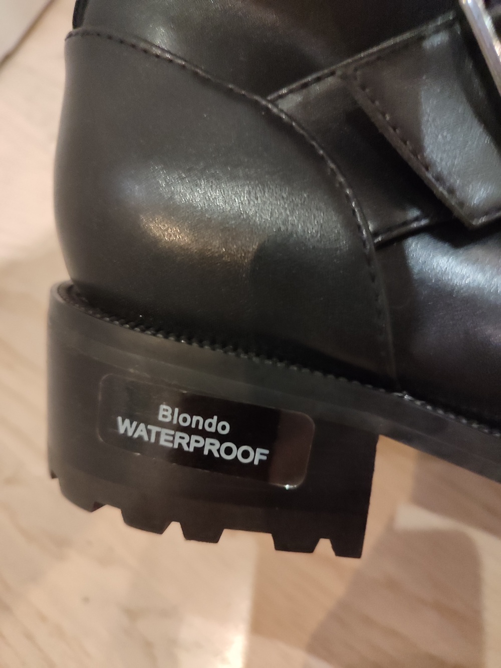 Кожаные ботинки BLONDO Camila Waterproof Moto Biker Leather Booties, Black 11 размер (28 см(