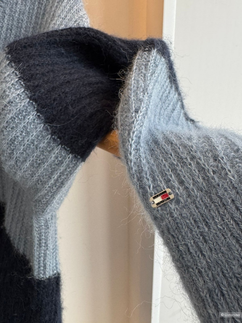 Джемпер Tommy Hilfiger размер М