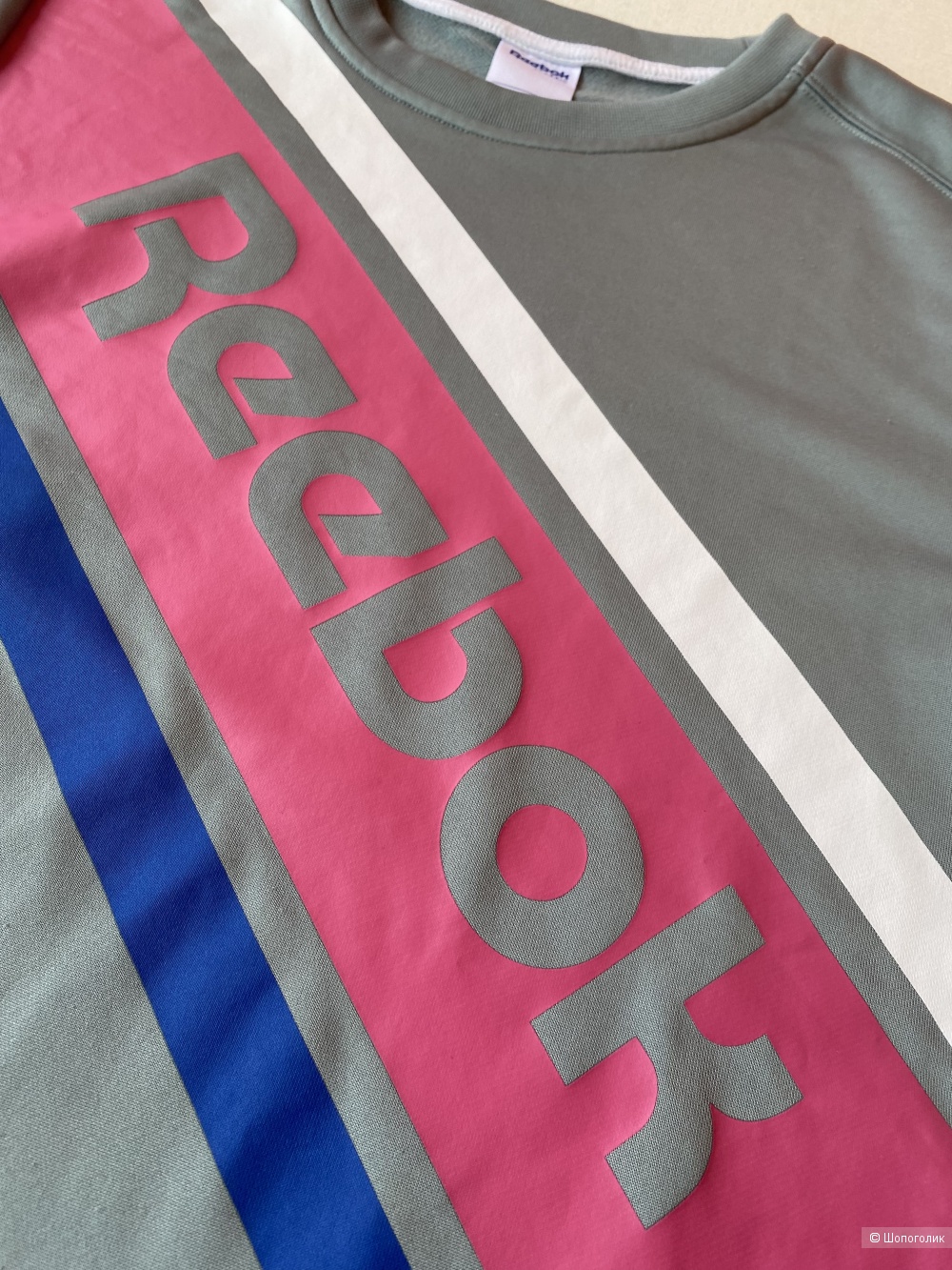 Толстовка Ariana Grande x Reebok collab  р.M