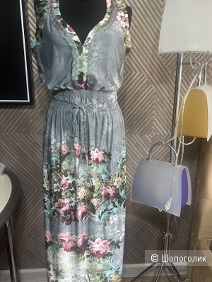 Платье Danaya р 44