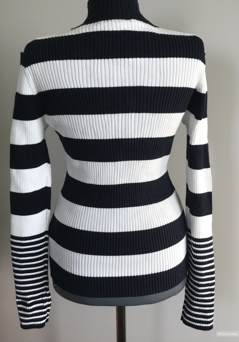 Кардиган Tommy Hilfiger размер M .
