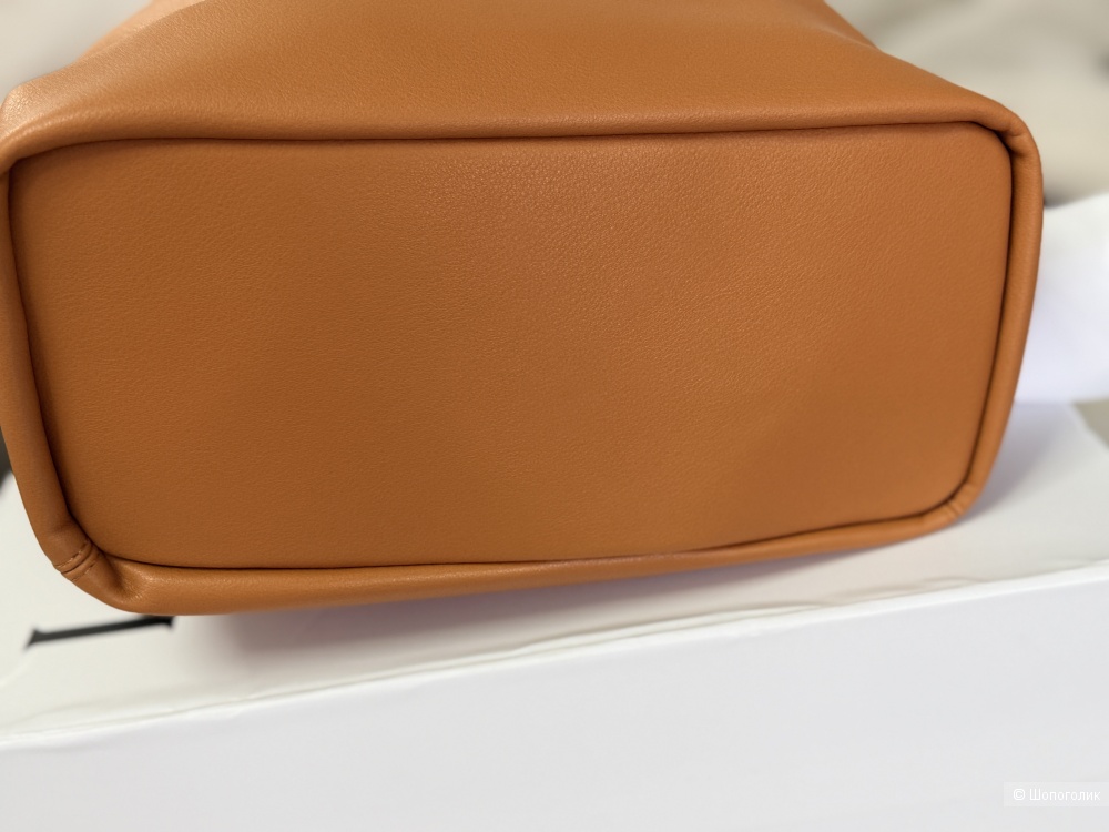 Сумка Loewe Squeeze.