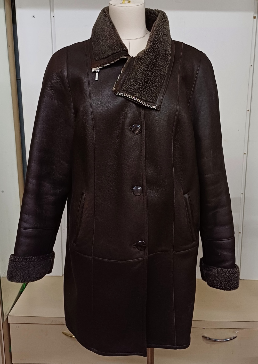 Дубленка Violi Ferucci, L,  XL