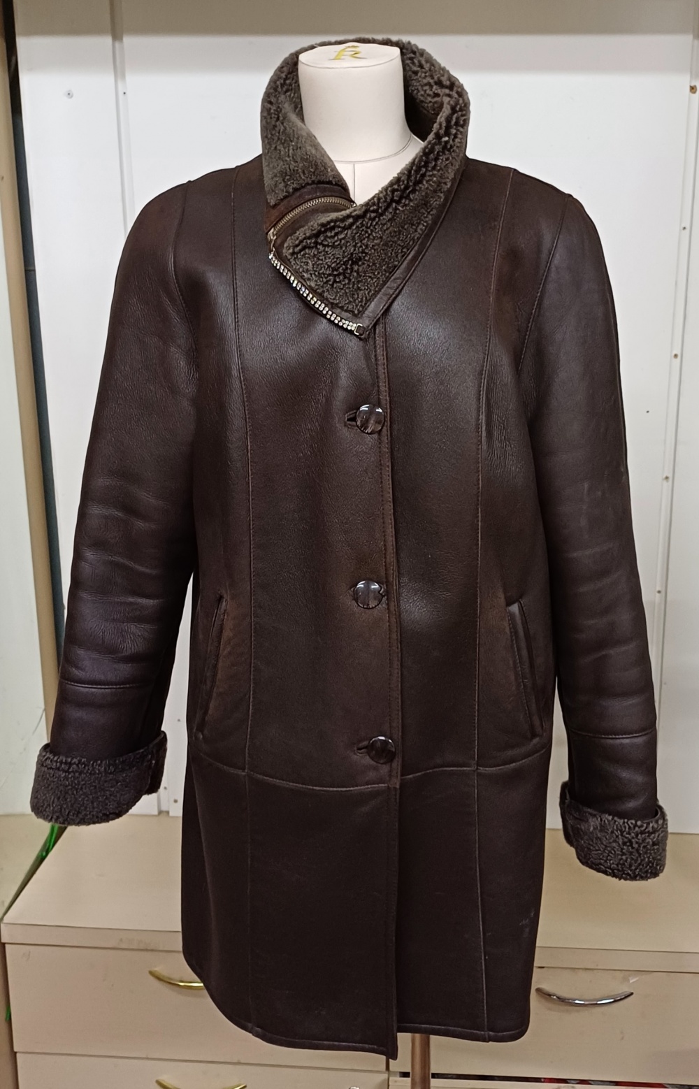 Дубленка Violi Ferucci, L,  XL