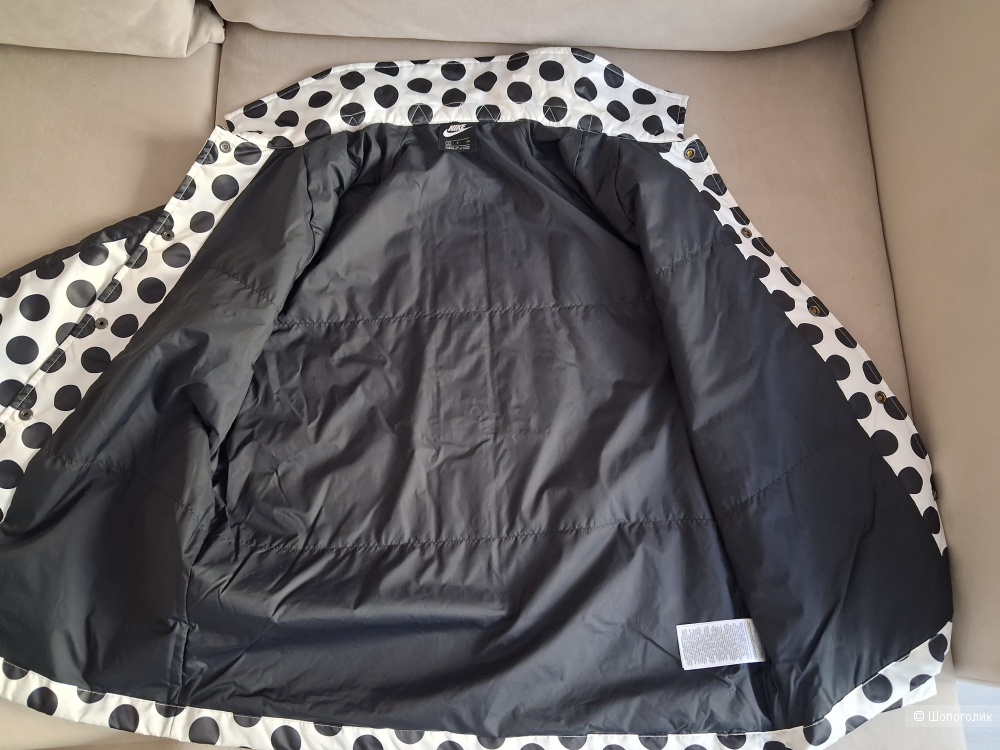 Куртка Nike, размер М