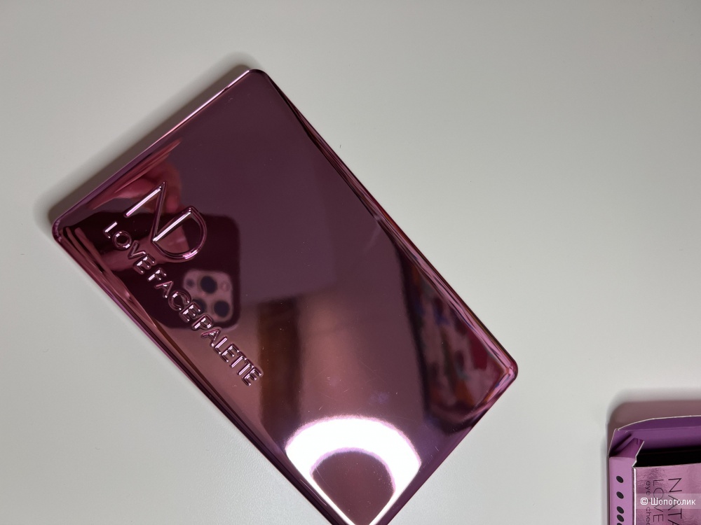 Палитра теней natasha denona love palette