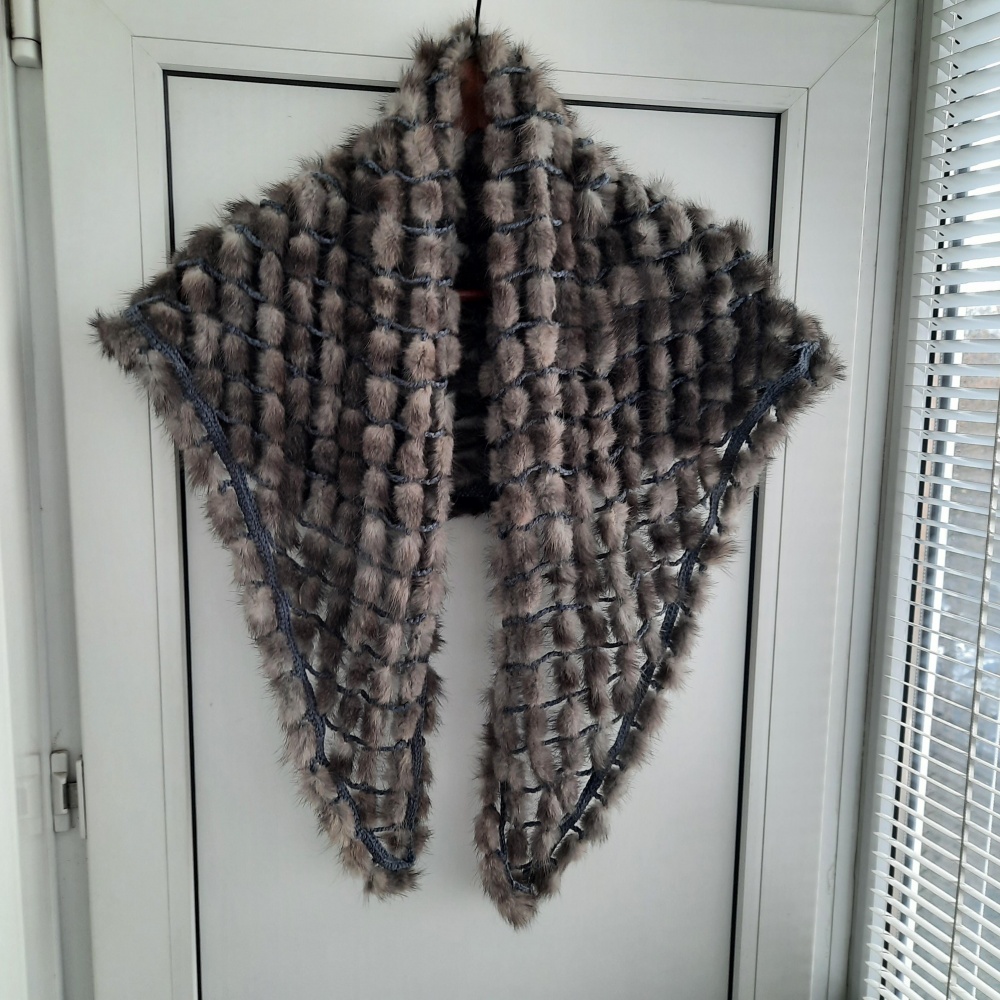 Шарф из вязаной норки , р. 140 × 45 см.