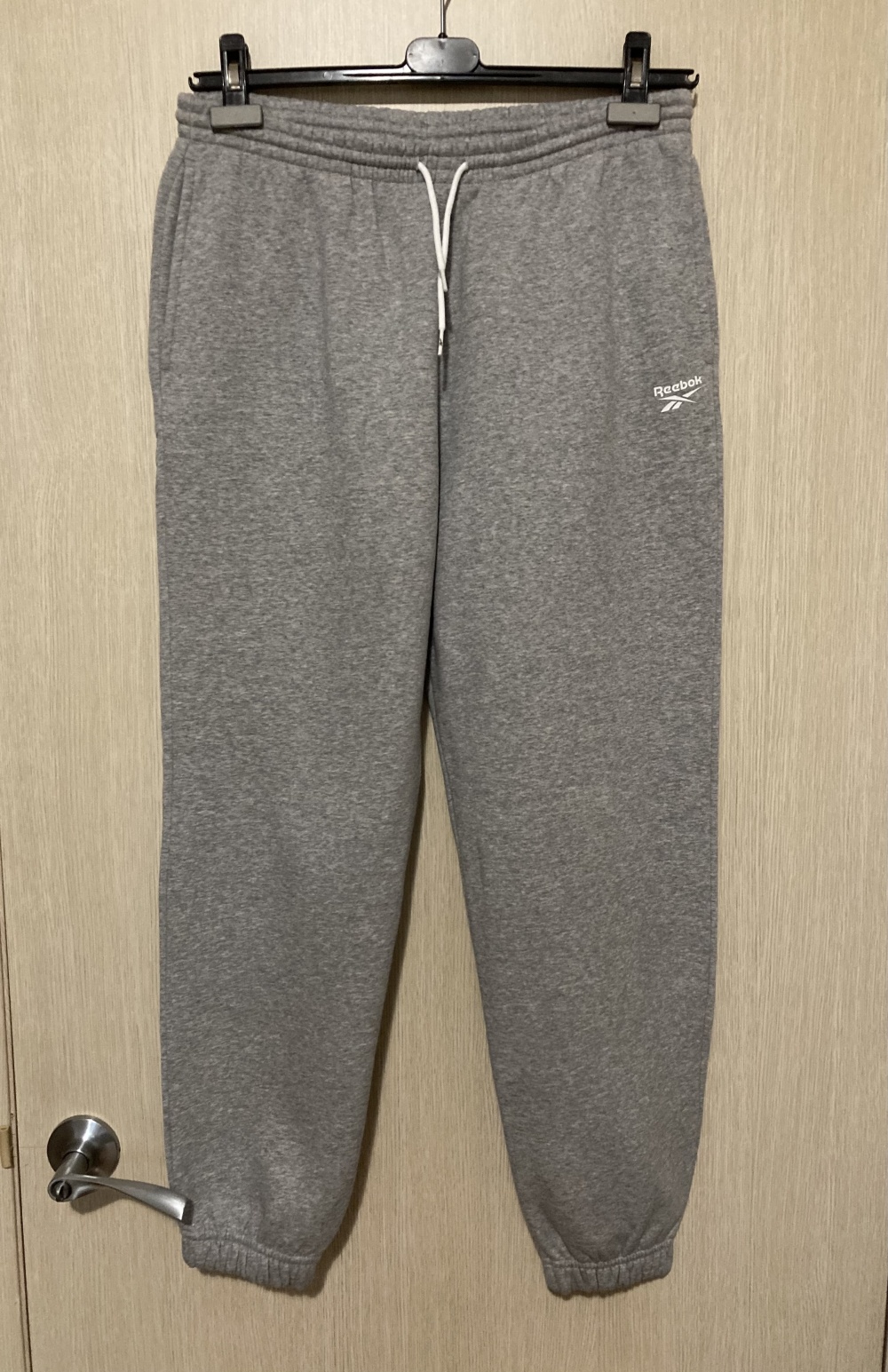 Спортивный костюм “ Reebok ”, L размер