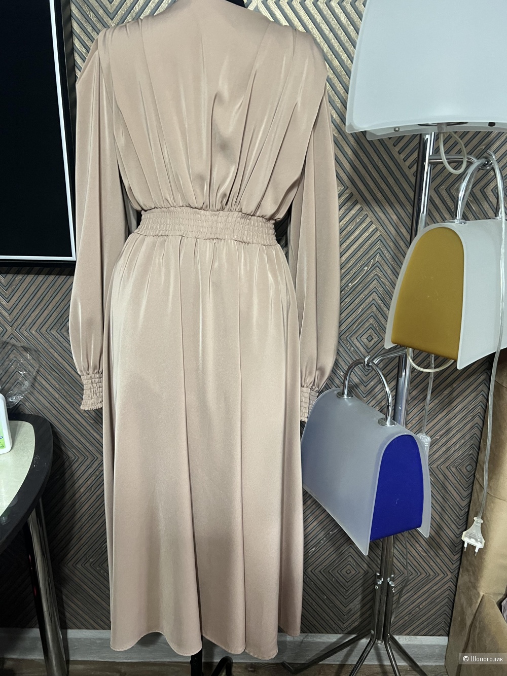 Дизайнерское платье р 46