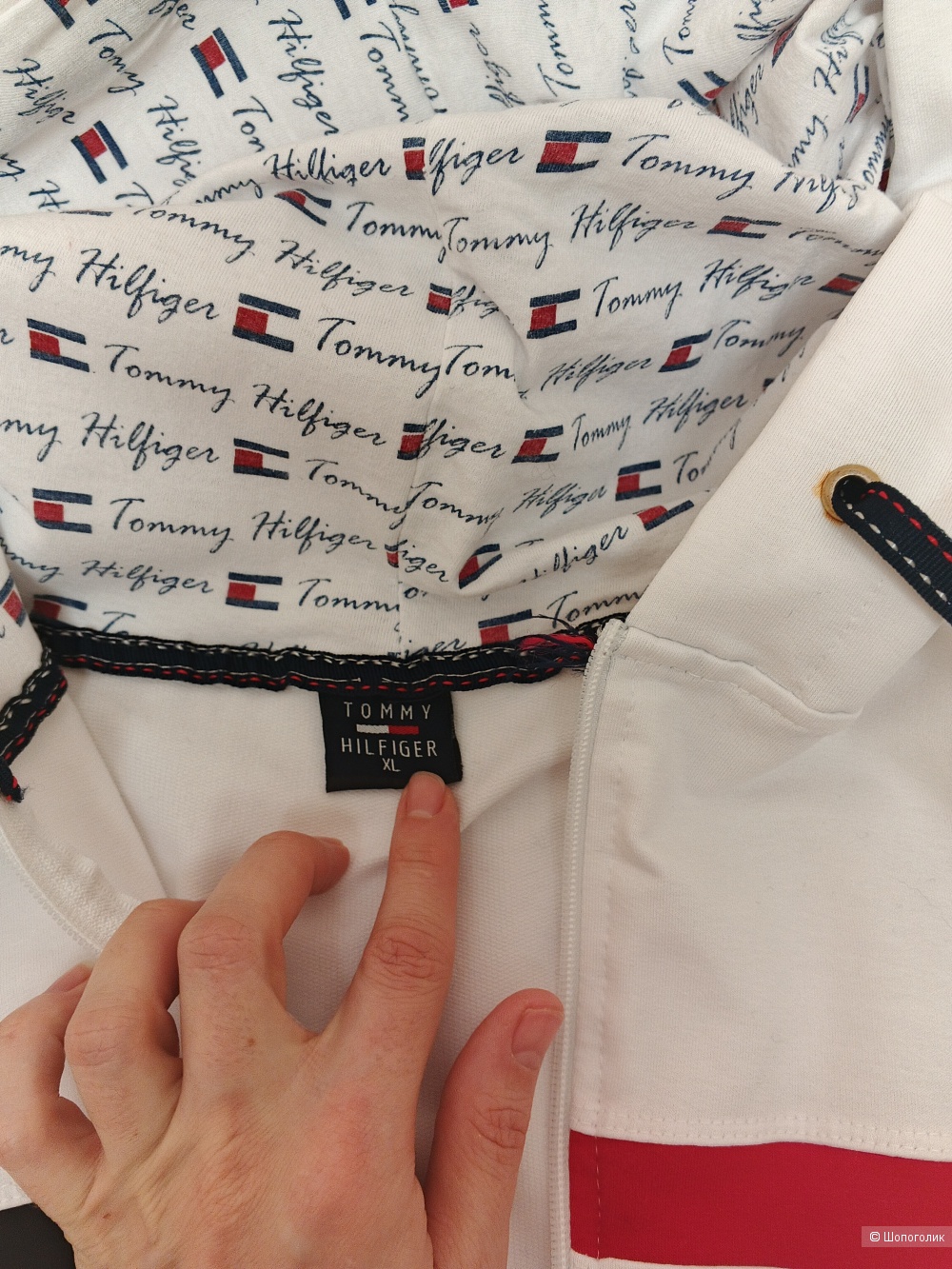 Худи Tommy Hilfiger 44-46