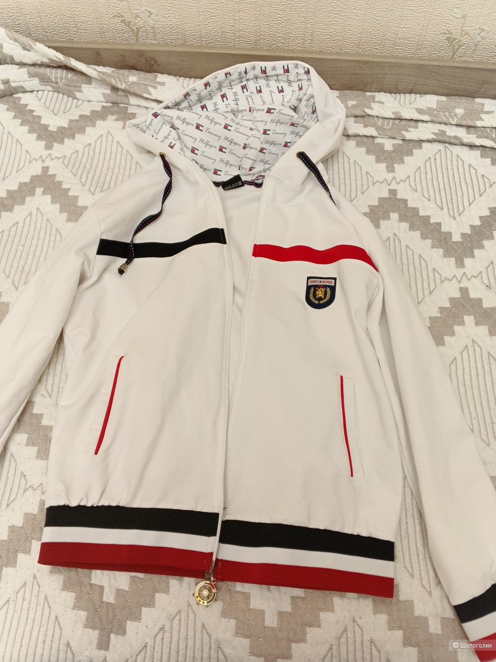 Худи Tommy Hilfiger 44-46