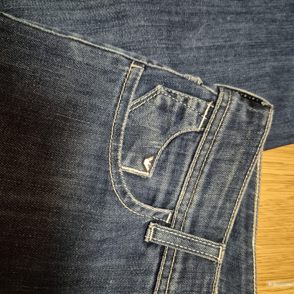 Джинсы женские,  Armani Jeans, размер 28