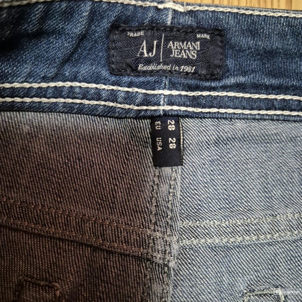 Джинсы женские,  Armani Jeans, размер 28