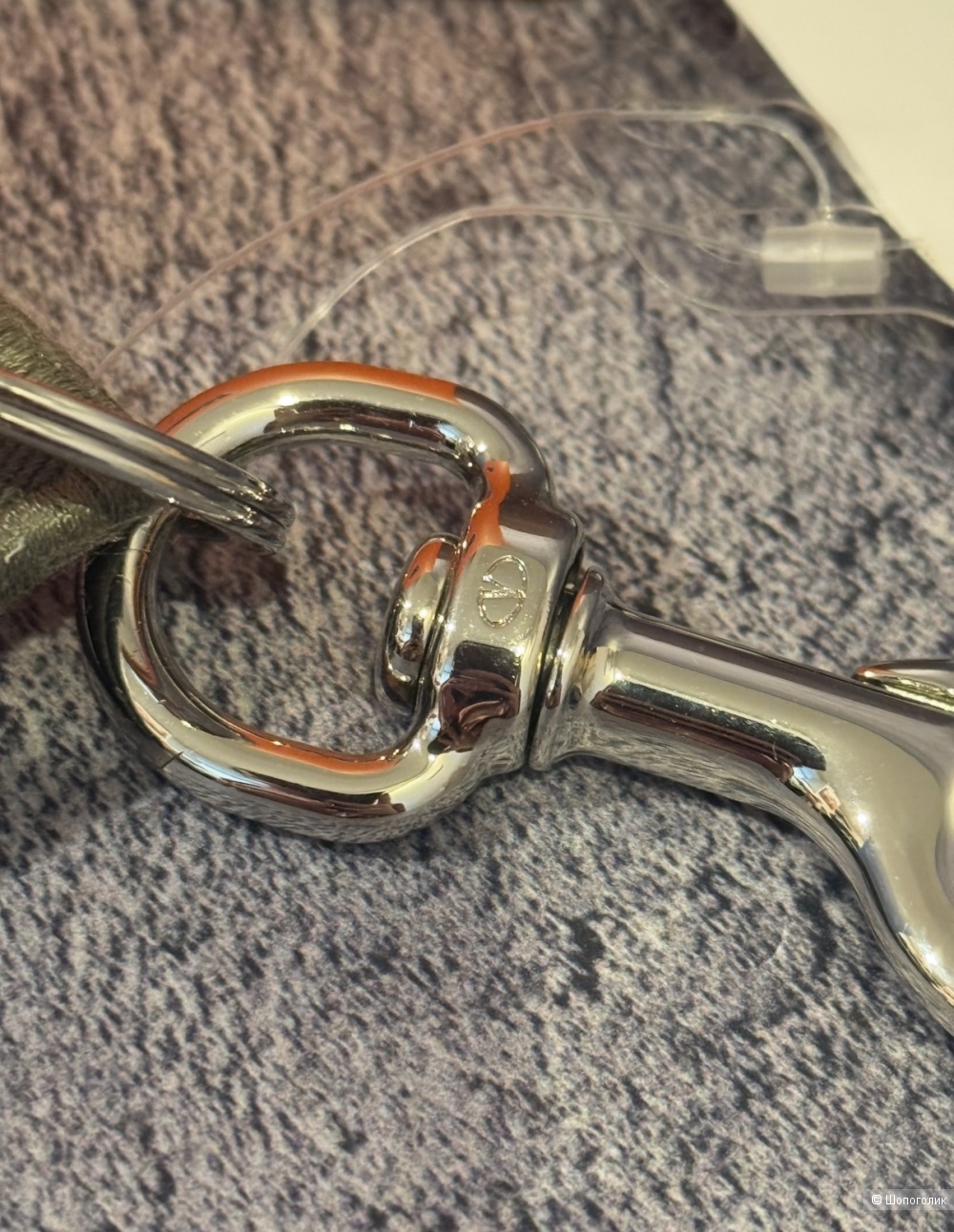 Брелок Valentino Garavani one size