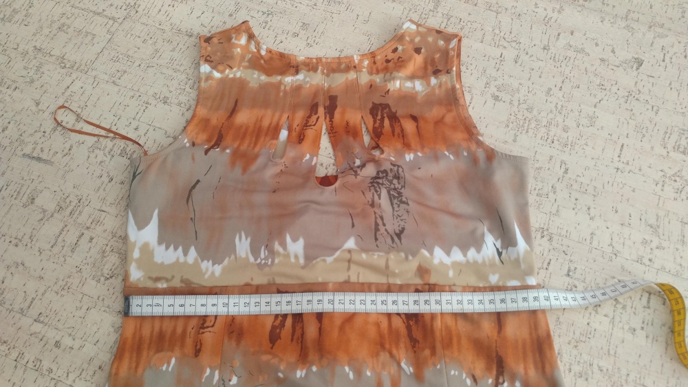 Платье MONO collection р.М