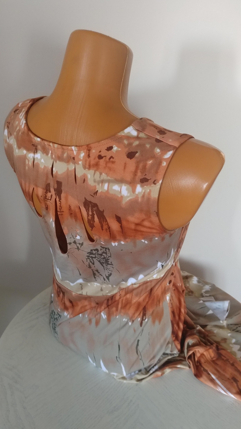 Платье MONO collection р.М