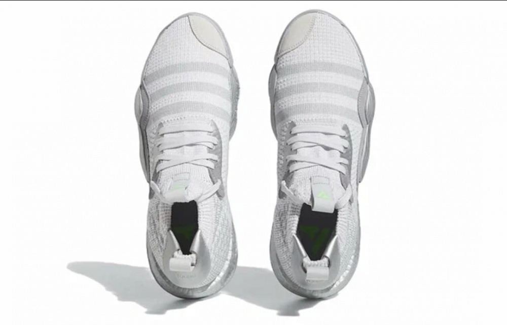 Кроссовки  Аdidаs Тrае Young 2.0 ,  45, 5 , 28 см