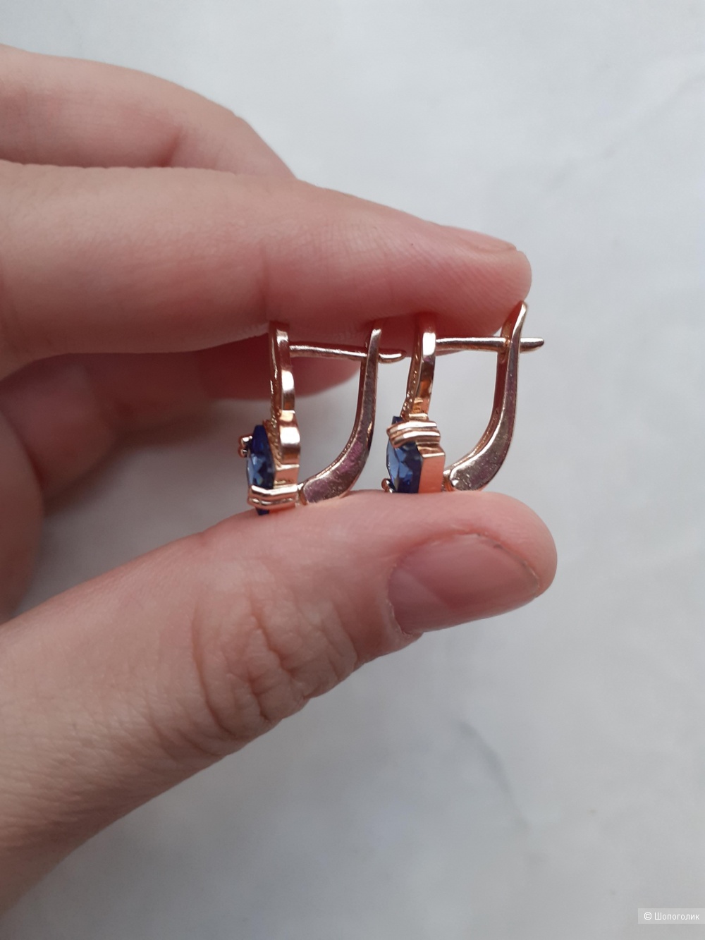 Серьги с сапфиром