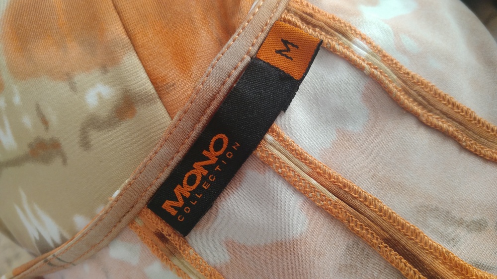 Платье MONO collection р.М