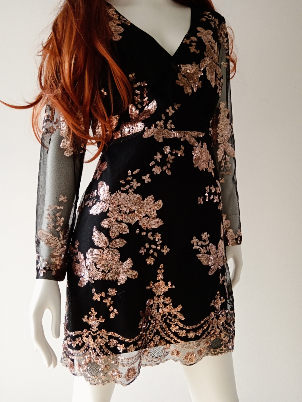 Вечернее платье D & M размер L