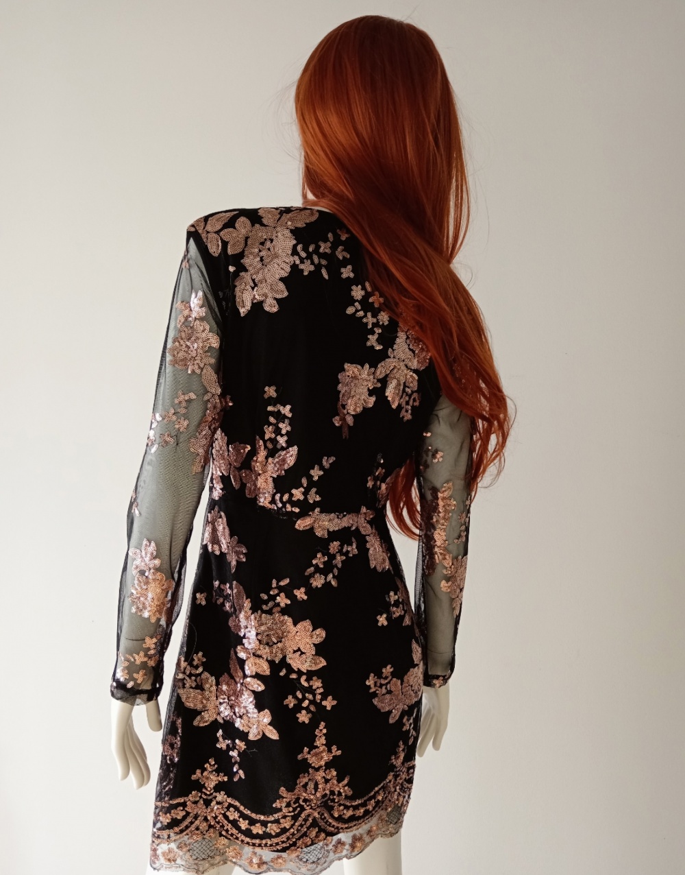 Вечернее платье D & M размер L