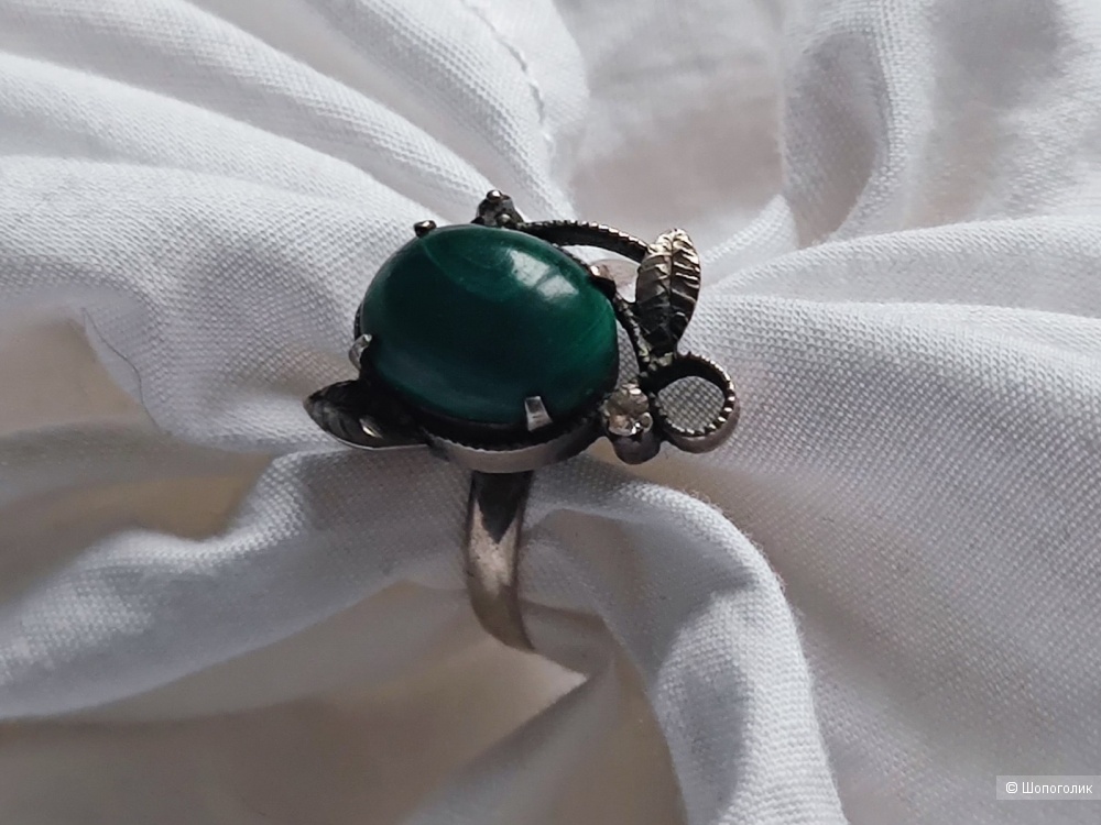 Кольцо с малахитом