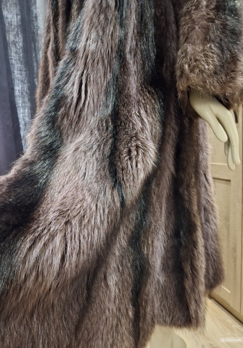 Шуба из енота Furz Velia Perze/46