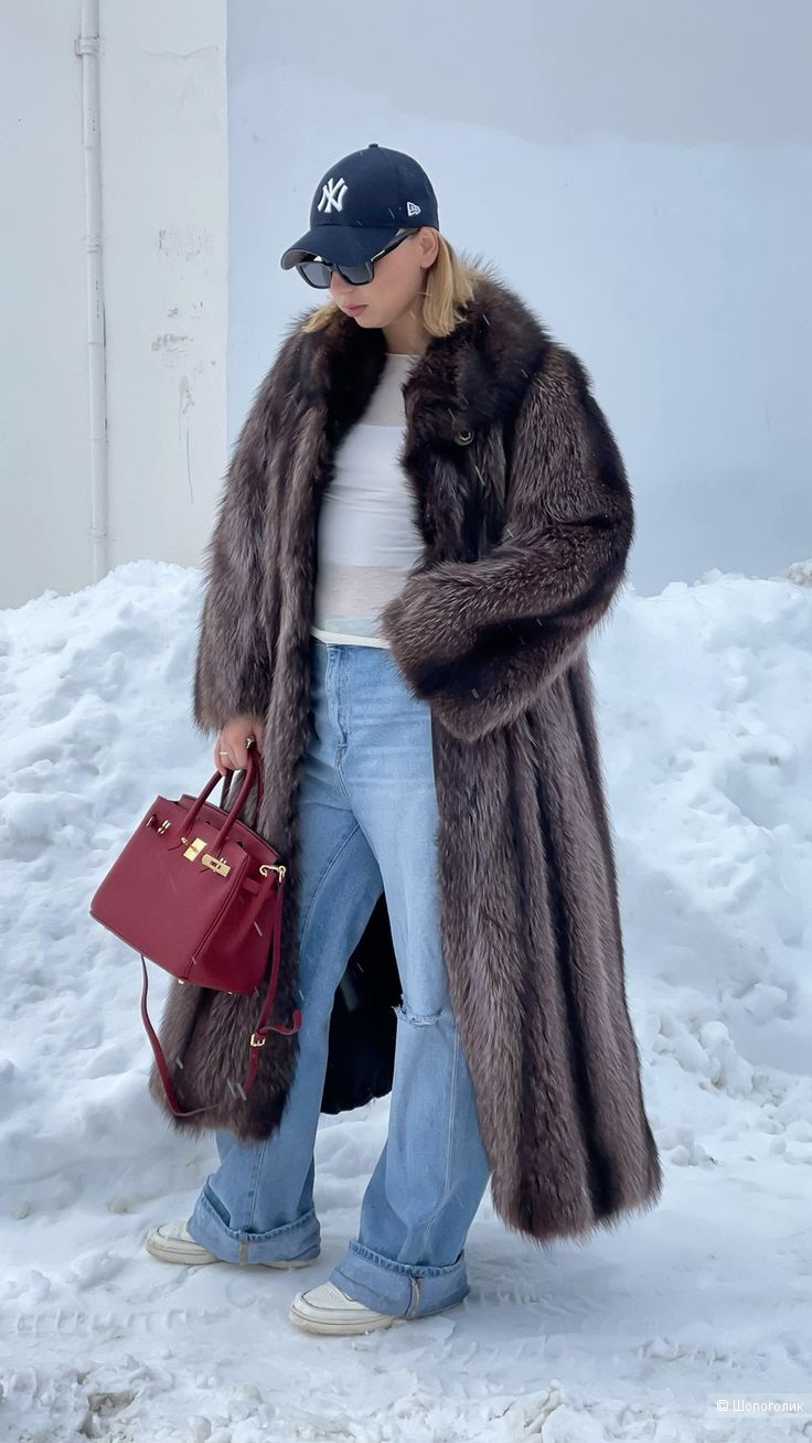 Шуба из енота Furz Velia Perze/46