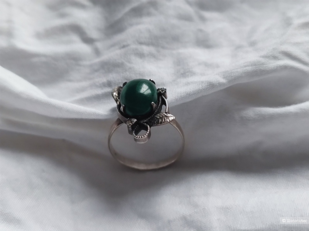 Кольцо с малахитом