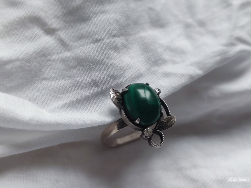 Кольцо с малахитом