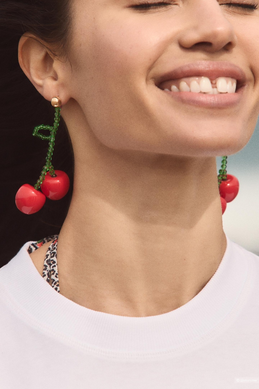 Вишневые серьги Zara с бусинами