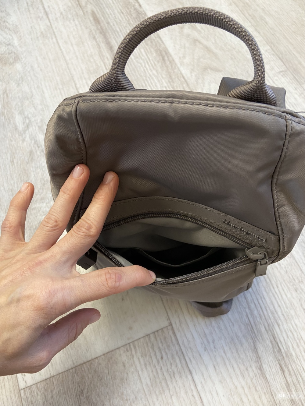 Рюкзак Hedgren нейлон 30х21х8 см