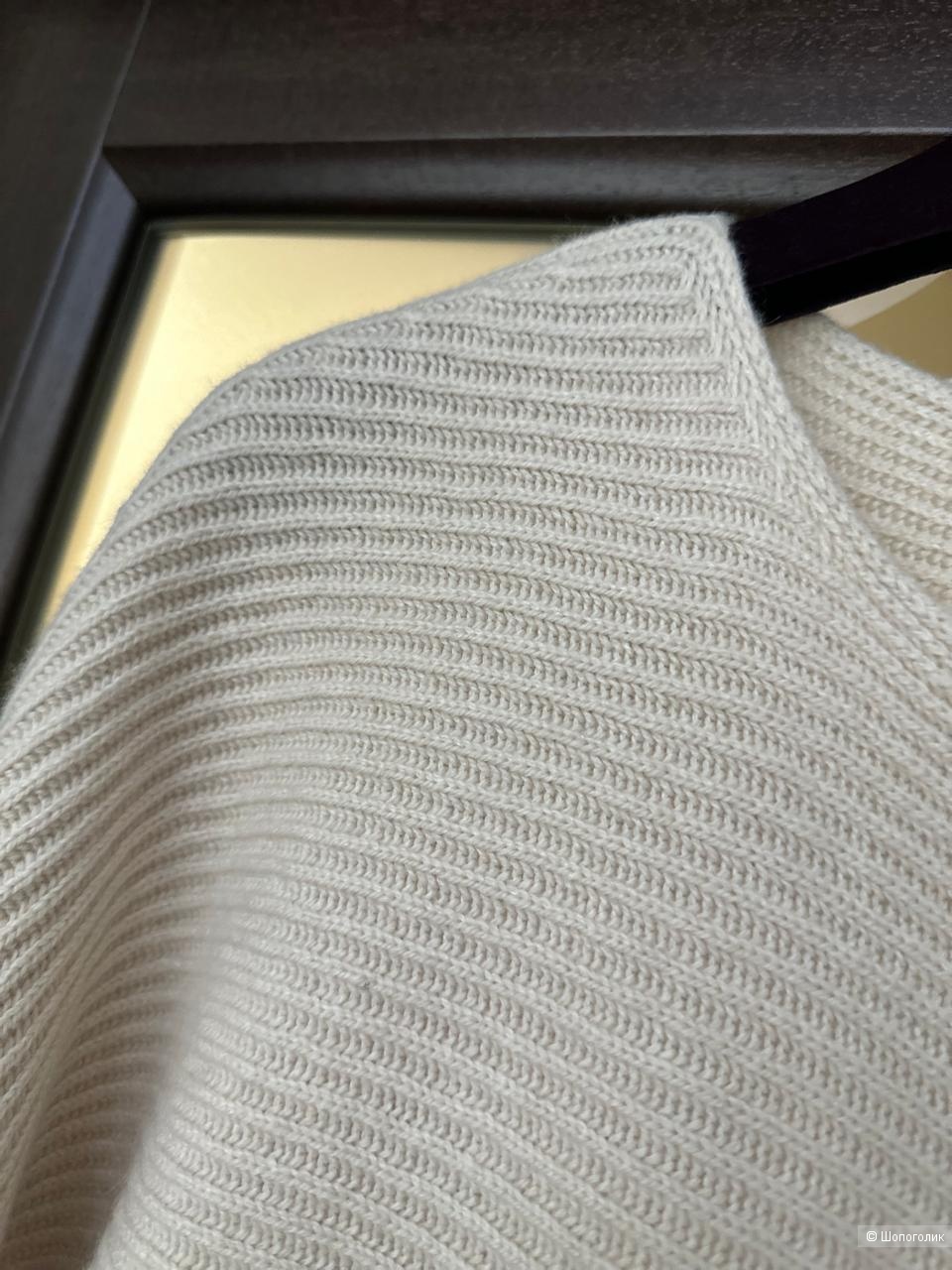 Свитер Massimo Dutti S/M