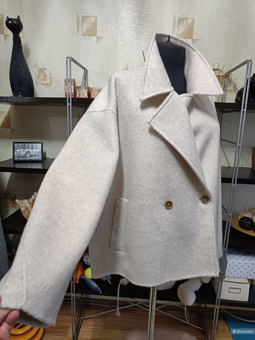 Пальто из 100% шерсти Sentubila. Размер: 46-48