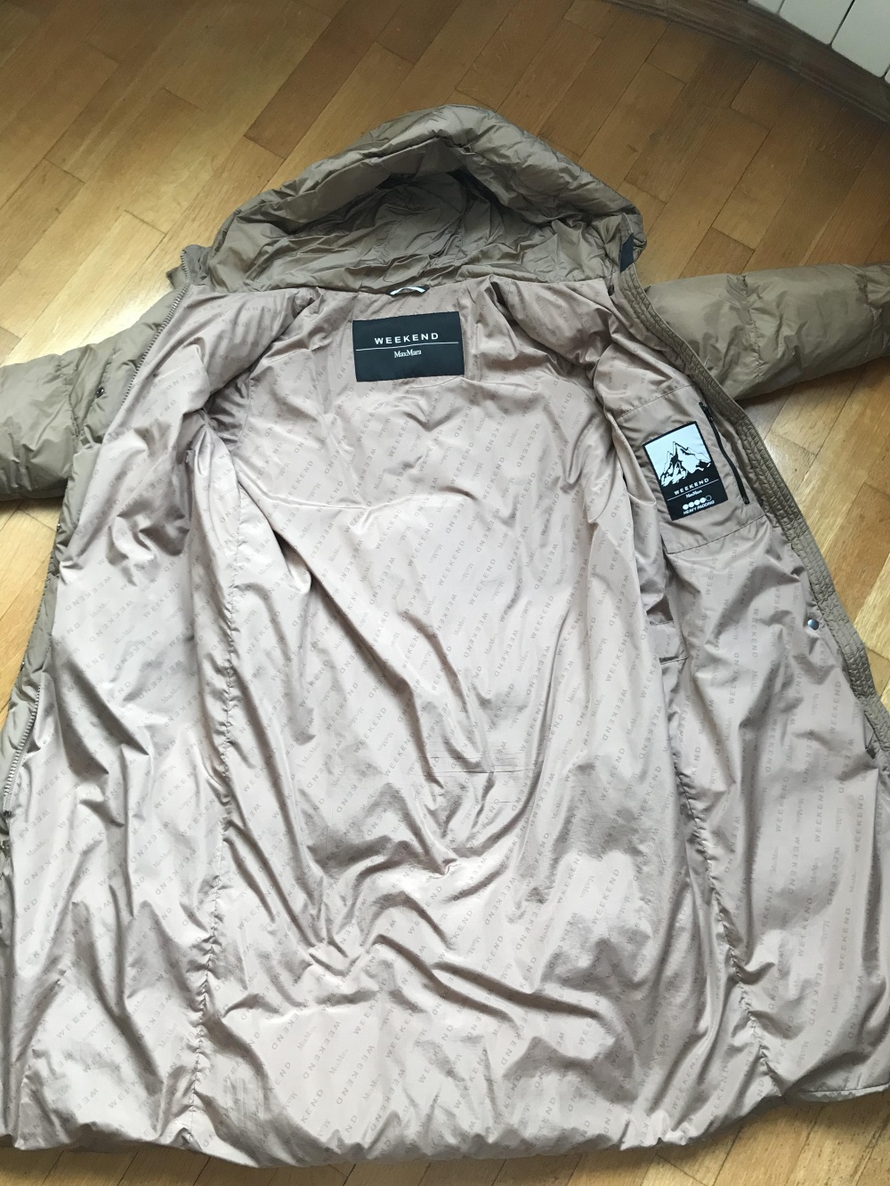 Пуховик Max Mara Weekend 42IT