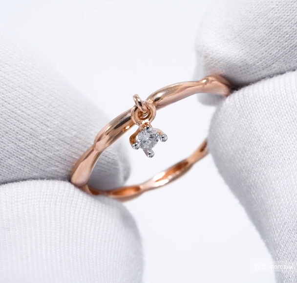 Кольцо Diamant   из золочёного серебра с фианитом  (р-р 17)