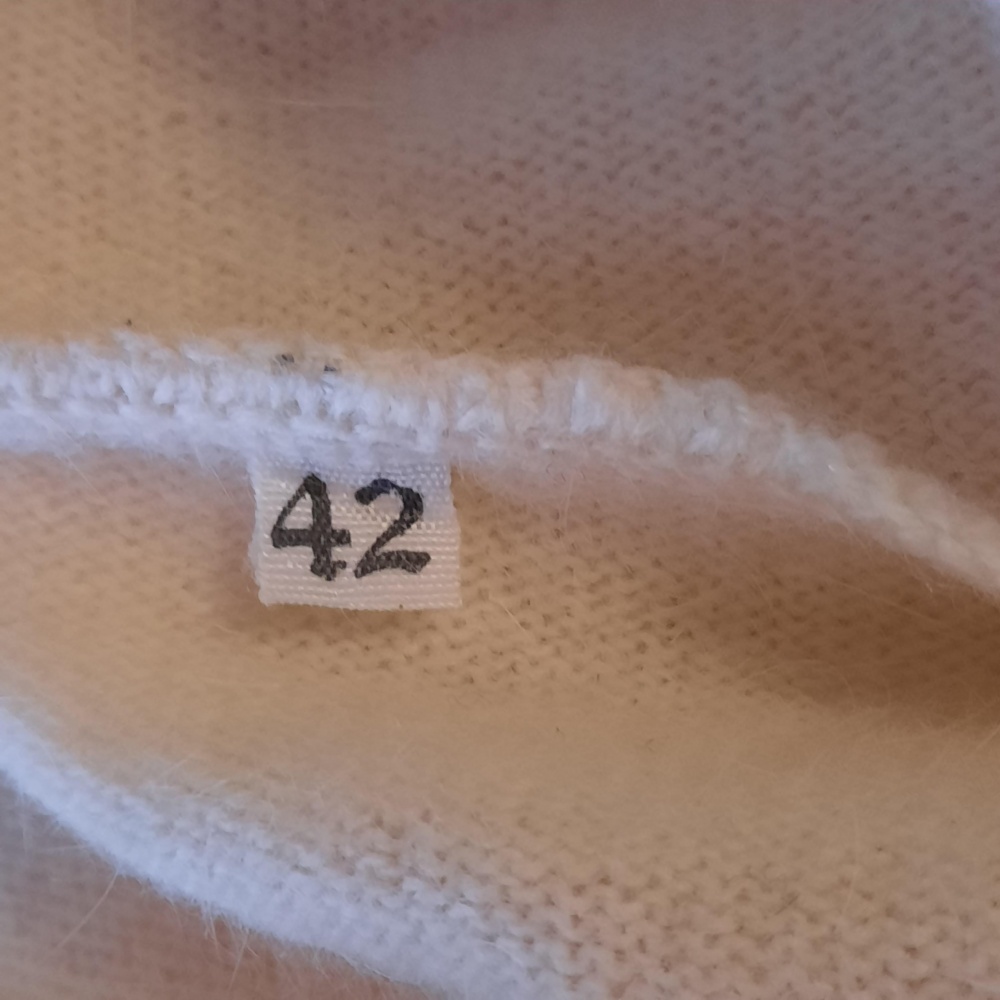 Джемпер FLOU (Италия) , р. 46