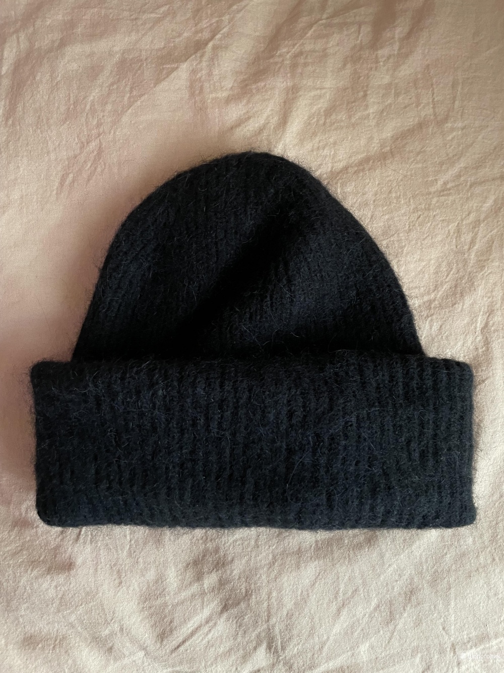 Шапка Arket, one size