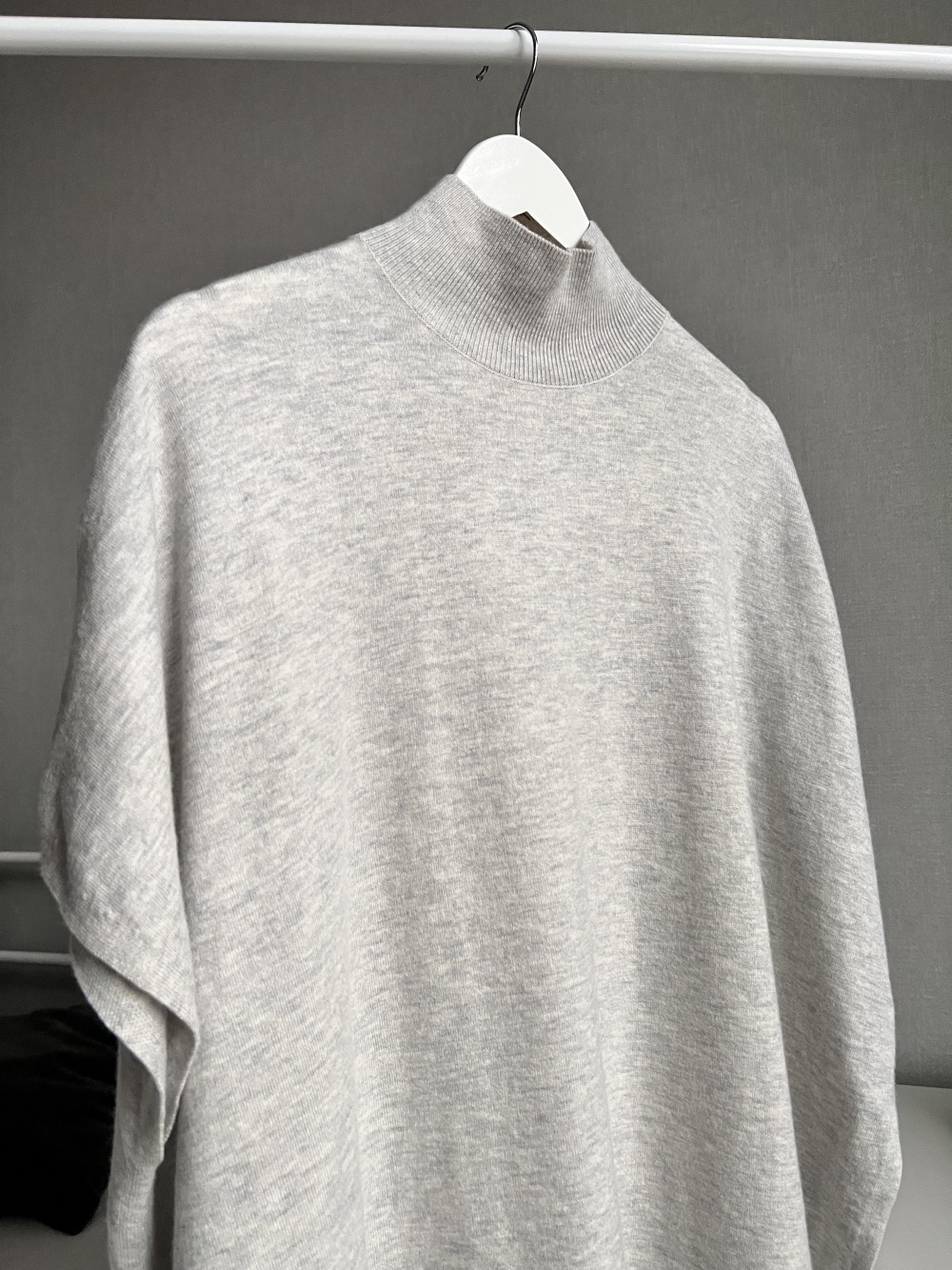 Свитер-пончо COS (XS/S, RUS 42-46)