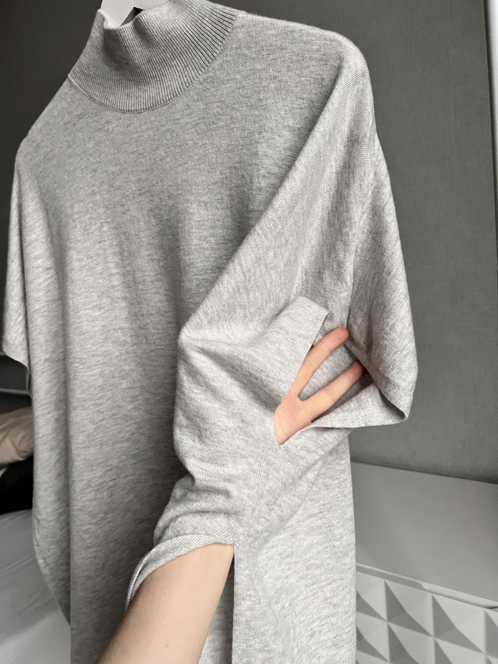 Свитер-пончо COS (XS/S, RUS 42-46)