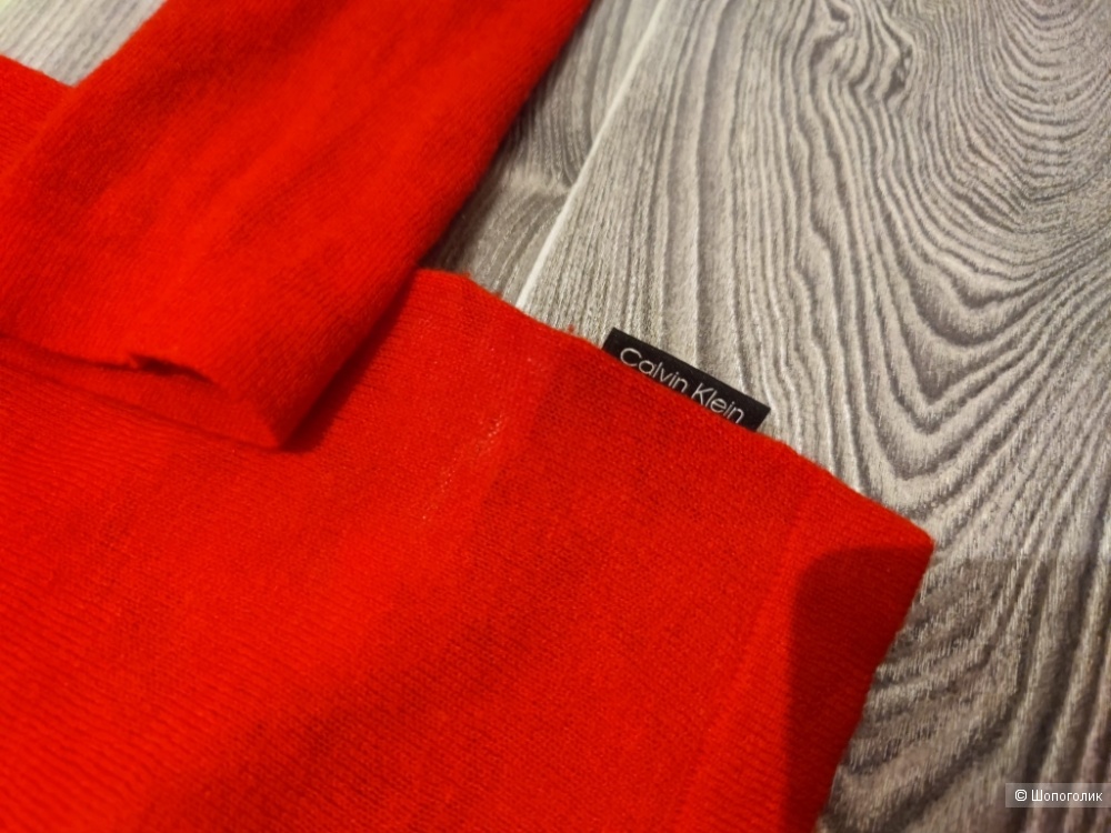 Свитер Calvin Klein S-M