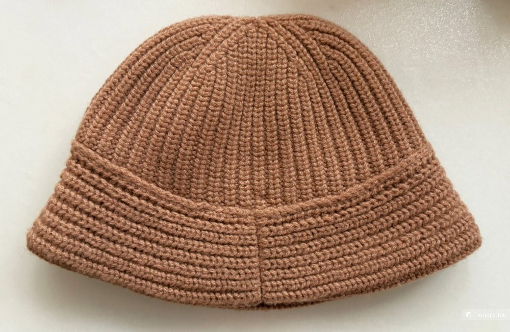 Celine, кашемировая шапка