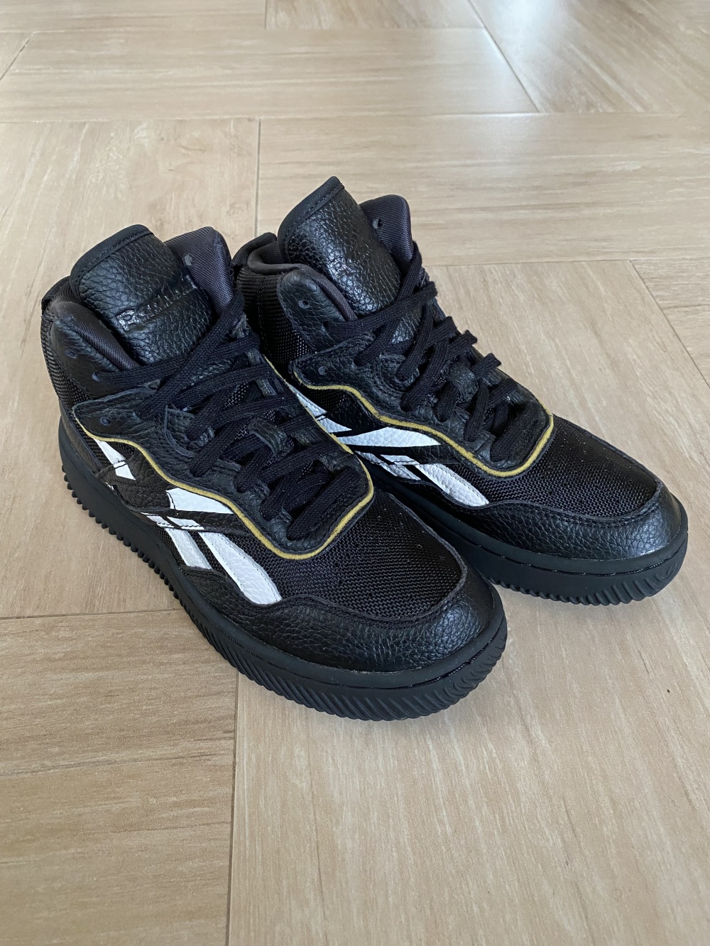 Кроссовки Reebok x Victoria Beckham 36,5