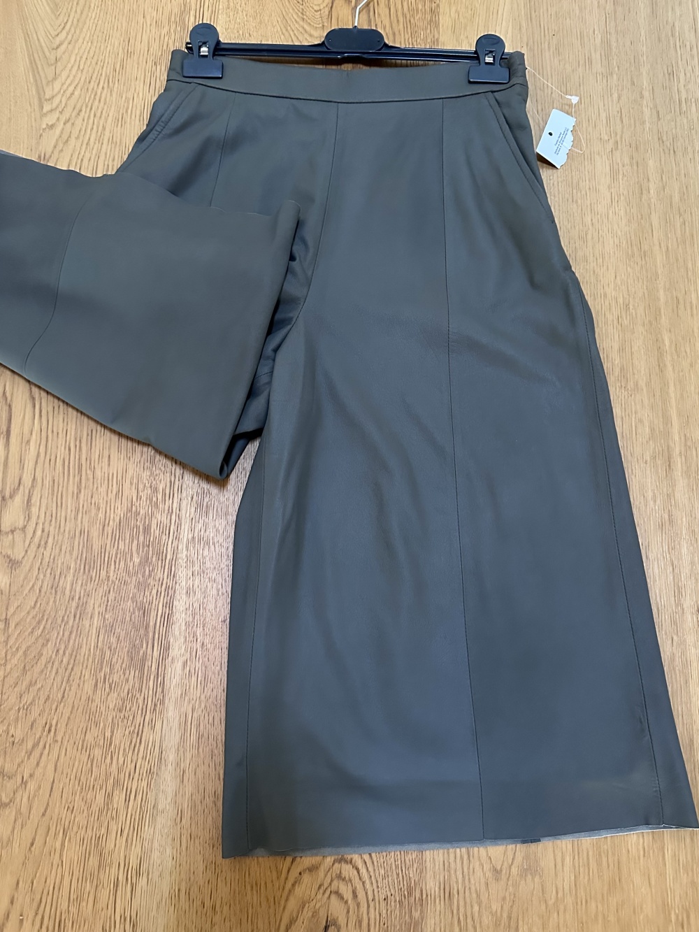 Кожаные брюки-кюлоты-юбка  Max Mara 42-44-46