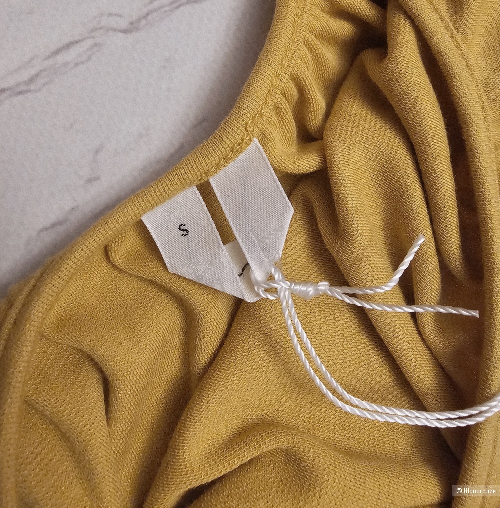 Платье Arket р:S на 44+