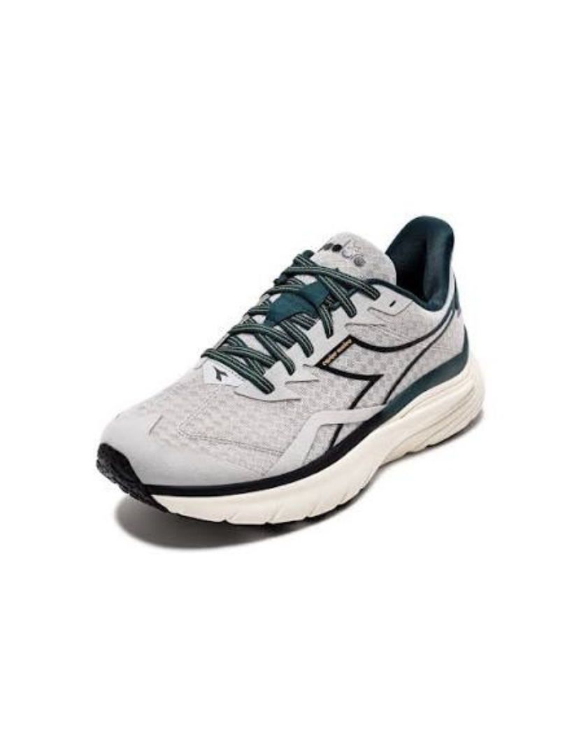 Кроссовки DIADORA eur 40,5