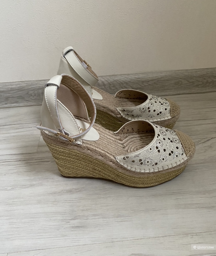 Босоножки Baldinini 38