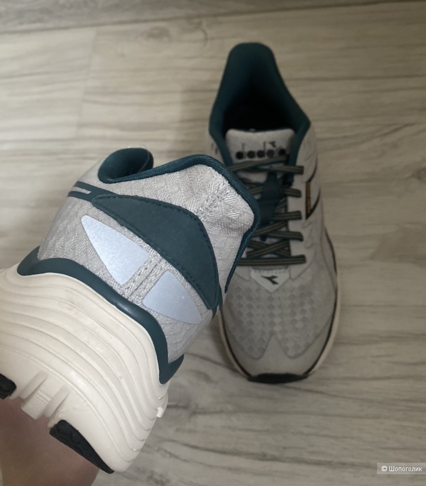Кроссовки DIADORA eur 40,5
